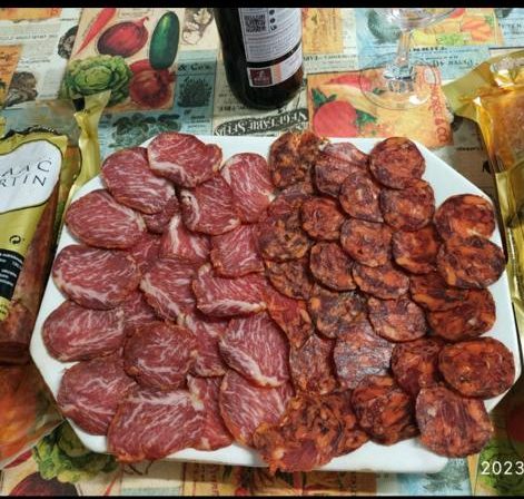 ¿Chorizo o Salchichón? El Duelo Ibérico